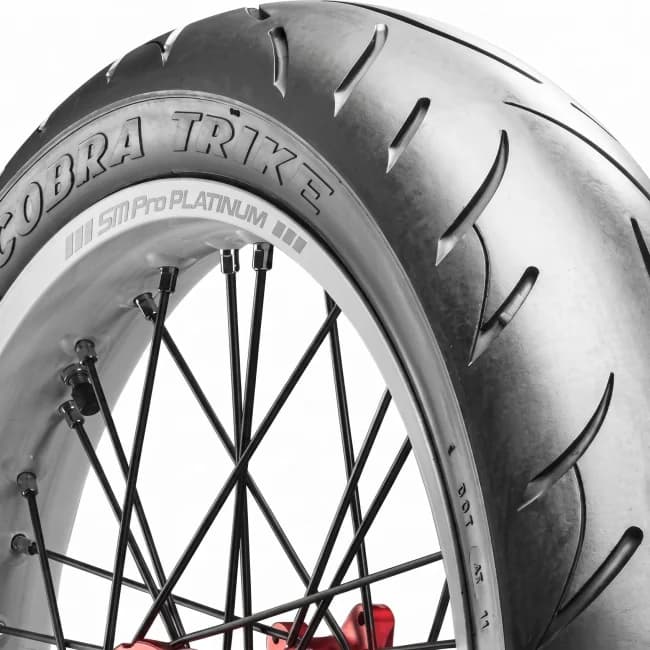 Avon Cobra Chrome Trike